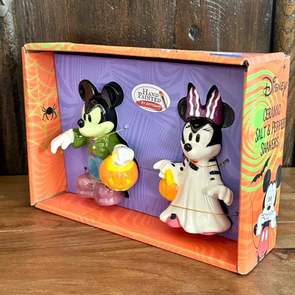 Disney Halloween Mickey Frankenstein & Minnie Bride Hand Painted Ceramic Shakers - Picture 10 of 10